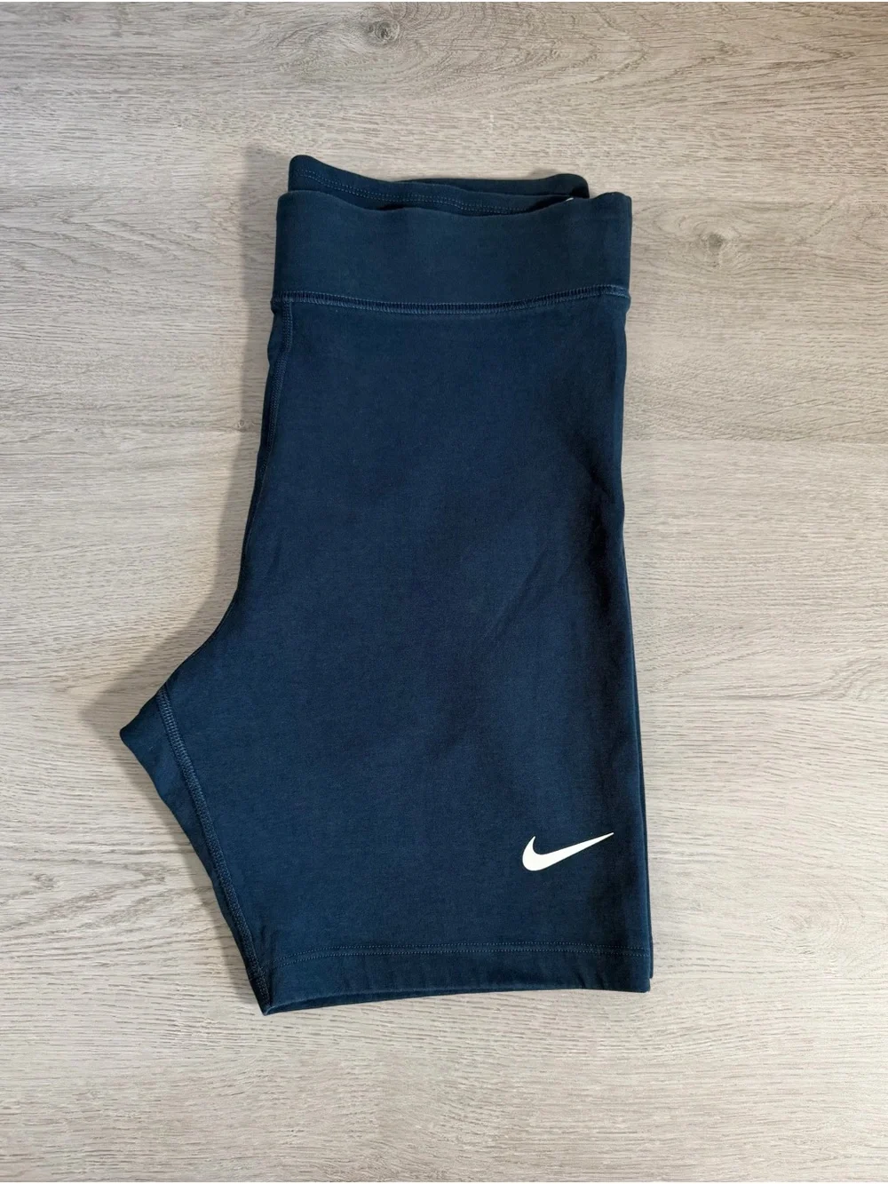 Nike Tight Fit High Rise 8